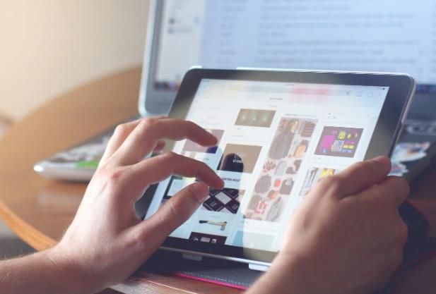 呼和浩特網(wǎng)絡(luò)公司|響應(yīng)式H5網(wǎng)站建設(shè)的優(yōu)勢(shì)